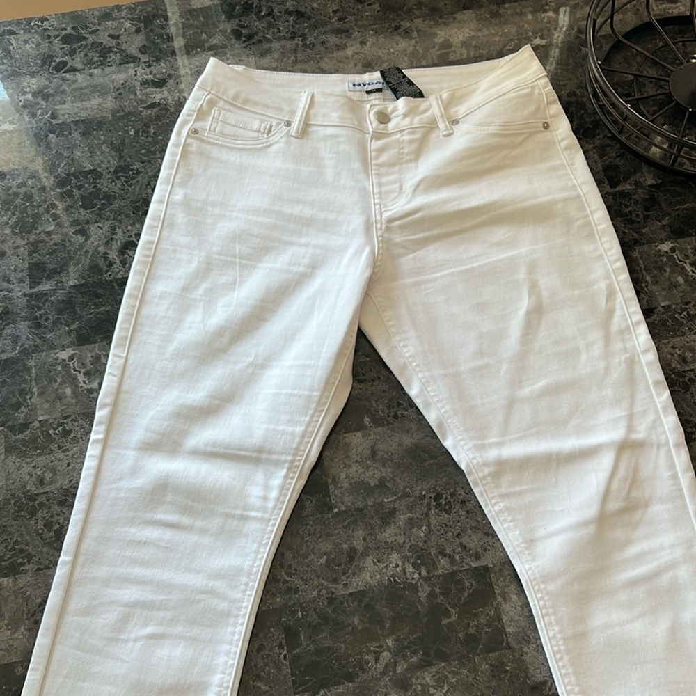 New Nygard White Pants